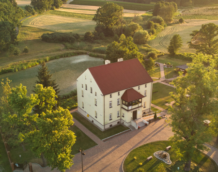 Zaproszenie na koncerty „Dworskie Divertimento”  oraz Koncert pianistyczy w ramch V Ogólnopolskiej Trasy Koncertowej „MAESTRO” w Łukowie Śląskim 